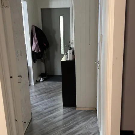 House In During Ons 2024 Apartamento