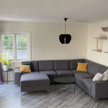Apartamento House In During Ons 2024